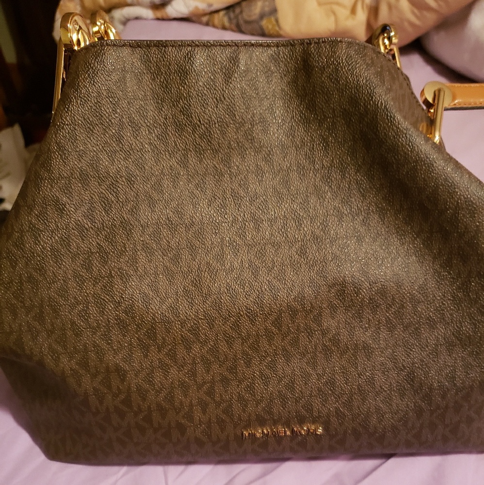 Authentic Michael Kors large raven handbag